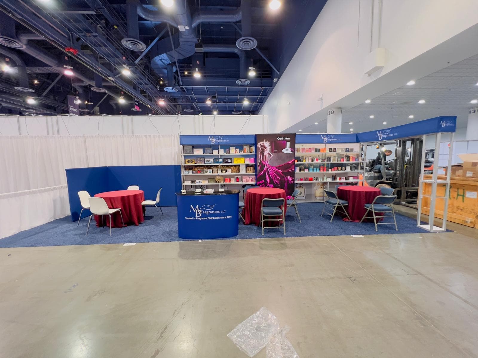 ASD / AMD PERFUME TRADE SHOW HALL OVERVIEW