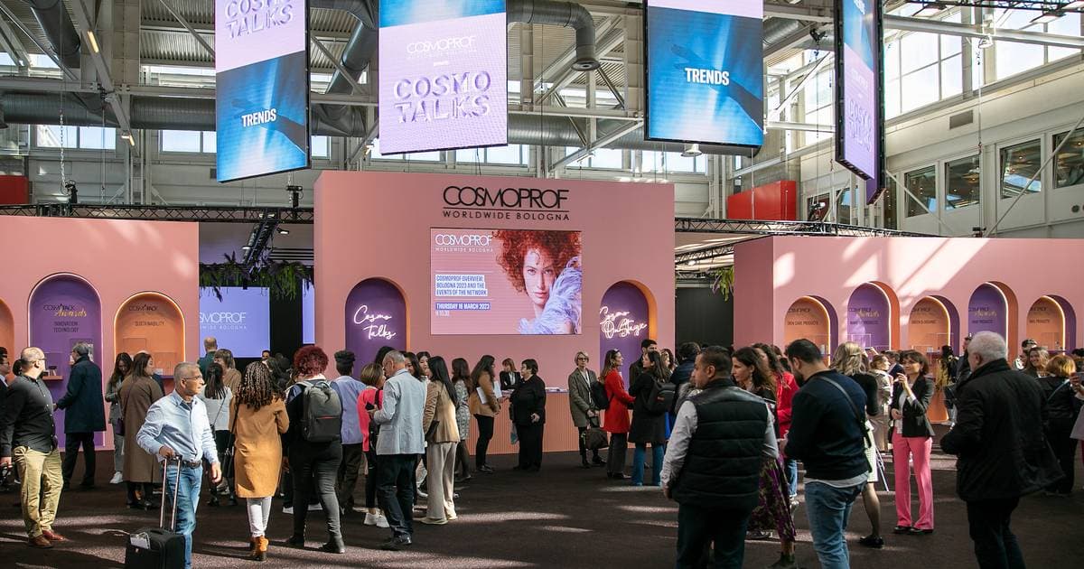 ASD / AMD PERFUME TRADE SHOW HALL OVERVIEW